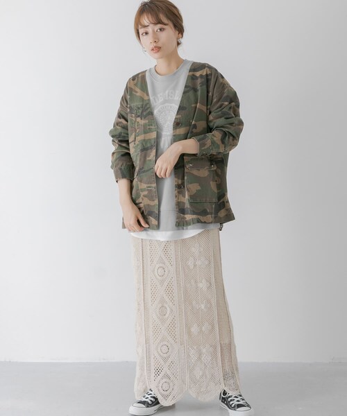 URBAN RESEARCH Sonny Label（アーバンリサーチサニーレーベル）の「『WEB限定』カモフラ柄ノーカラージャケット（ノーカラージャケット・レディース・グレー/カーキ・FREE）」の16枚目の写真