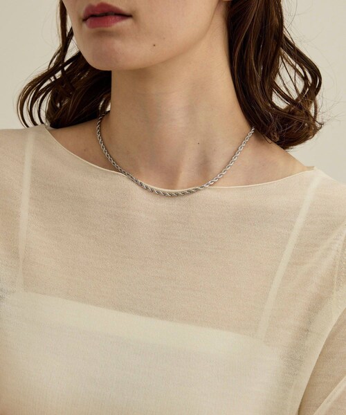 ROPE'(ロペ)の「【COFIL(コフィル)】シアーボートネックカットソー(カーディガン/ボレロ・レディース・ホワイト・F)」の10枚目の写真