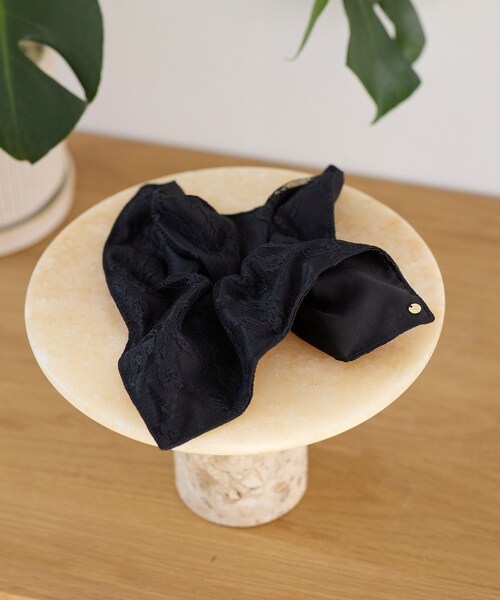 VIS（ビス）の「レースコンビシュシュ（シュシュ・レディース・ブラック/キナリ・F）」の2枚目の写真