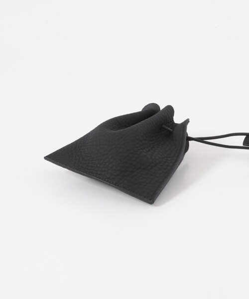 URBAN RESEARCH(アーバンリサーチ)の「ITTI HERRIE KINCHAKU POUCH(ポーチ・メンズ・BLACK/TAUPE・XXS)」の7枚目の写真