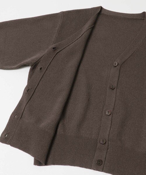 ITEMS URBANRESEARCH(アイテムズ アーバンリサーチ)の「Vネックハーフスリーブニットカーディガン(カーディガン/ボレロ・レディース・SILVER/BRN/L.YEL・Free)」の11枚目の写真