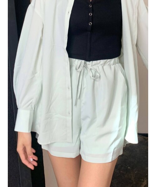 EMODA（エモダ）の「【セットアップ着用可】リラックスハイウエストショートパンツ（その他パンツ・レディース・グレー/ブラック/ライトミックス・M/S/F）」の2枚目の写真