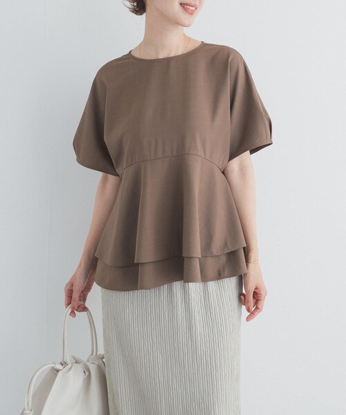 URBAN RESEARCH DOORS(アーバンリサーチドアーズ)の「ペプラムティアードブラウス(シャツ/ブラウス・レディース・INK BLACK/BROWN/BLUE・Free)」の14枚目の写真