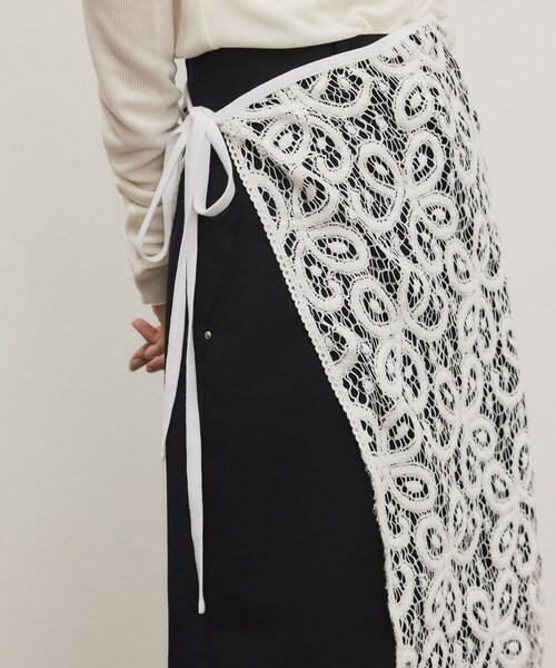 ADAM ET ROPE'（アダムエロペ）の「vintage stock lace scarf（バンダナ/スカーフ・レディース・ホワイト・F）」の6枚目の写真