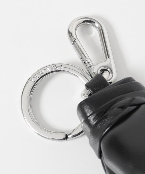 URBAN RESEARCH（アーバンリサーチ）の「LEMAIRE　WADDED KEY RING HOLDER（キーホルダー・メンズ・BLK BK999/D C BR490・One）」の6枚目の写真