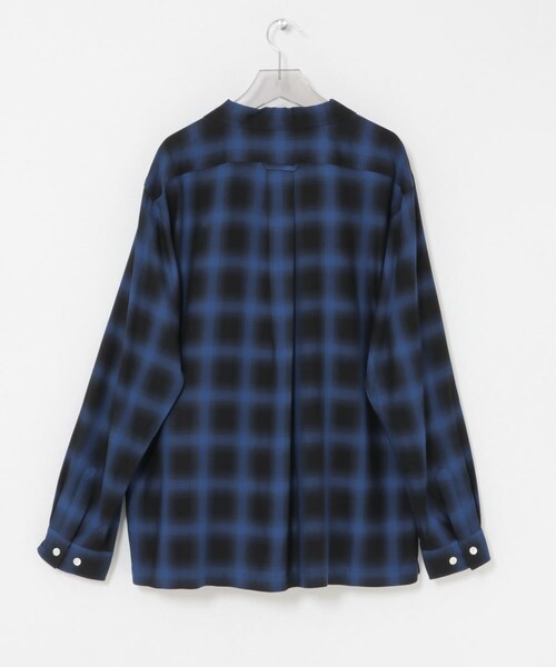 URBAN RESEARCH(アーバンリサーチ)の「COTTON PAN SOHOオンブレシャツロングスリーブ(シャツ/ブラウス・メンズ・BLACK/BLUE/BLU×BLK・2/3)」の18枚目の写真