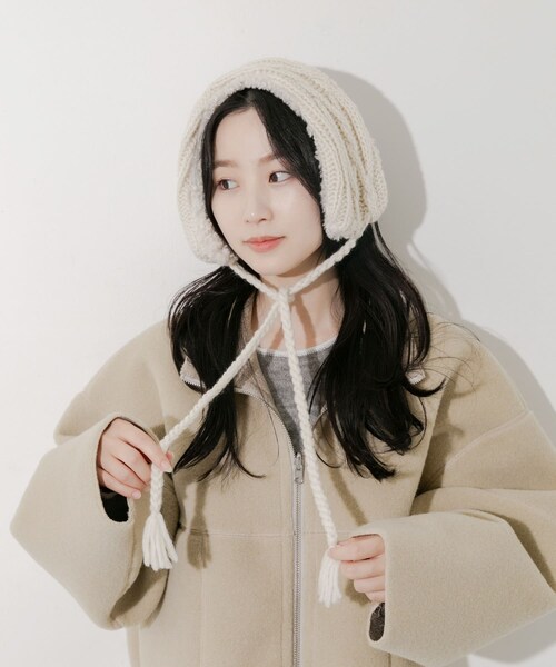 SMELLY（スメリー）の「ケーブルコンビイヤーマフ（イヤーマフ・レディース・IVO/BEG・-）」の5枚目の写真