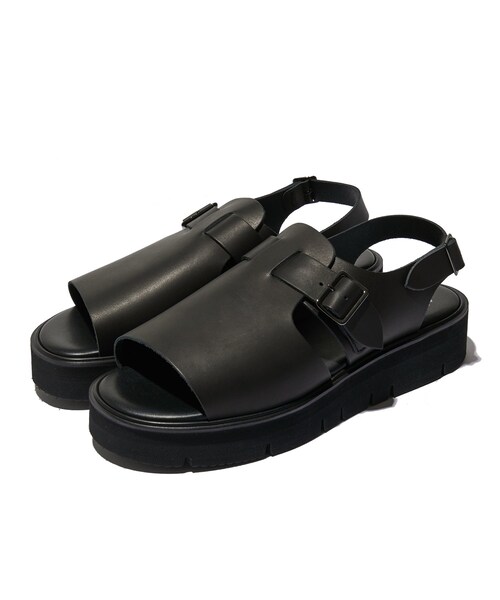 【新品未使用】ADAM ET ROPE スクエア レザー サンダル 黒 26.0 ADAM ET ROPE'（アダムエロペ）の「【CESSE】レザーサンダル