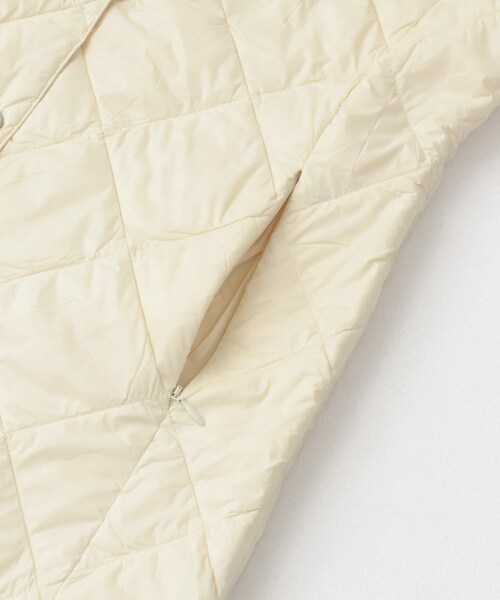 URBAN RESEARCH ROSSO（アーバンリサーチロッソ）の「TAION　VNECK LONG DOWN GILET（その他アウター・レディース・OFFWHITE/BLACK/DCHOCO/GBEIGE・M/L）」の11枚目の写真