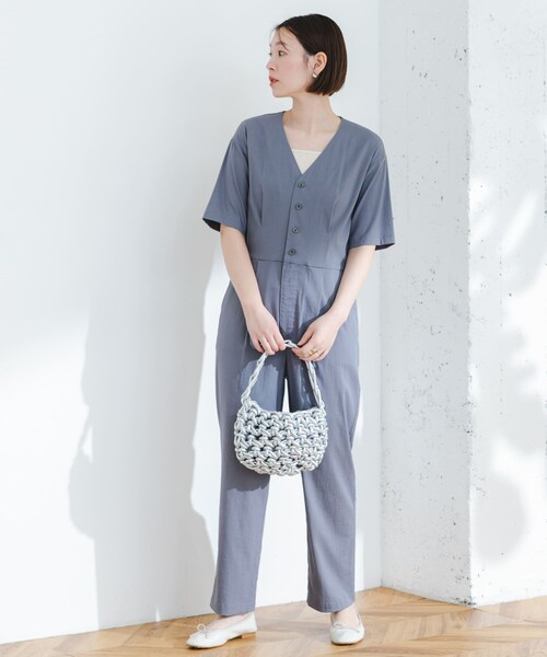 URBAN RESEARCH ROSSO（アーバンリサーチロッソ）の「F by ROSSO　ウエスト切り替えVネックオールインワン（サロペット/オーバーオール・レディース・KHAKI/GRAY・36/38）」の5枚目の写真
