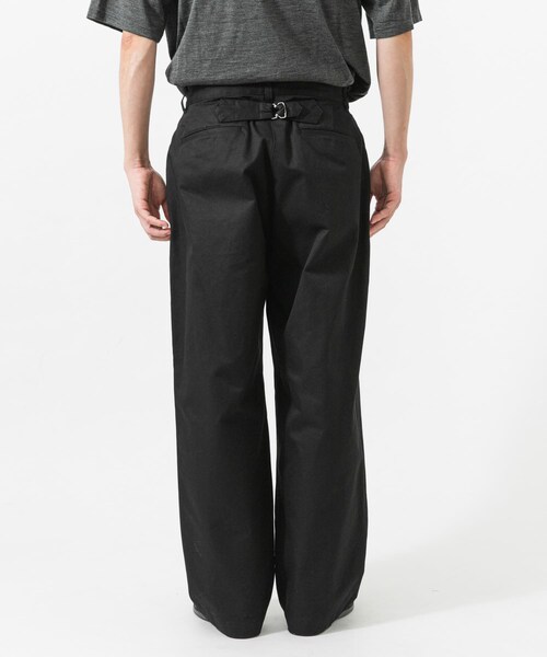 URBAN RESEARCH(アーバンリサーチ)の「CINCH BACK CHINO PANTS(チノパンツ・メンズ・ECRU/BLACK・M/L)」の11枚目の写真