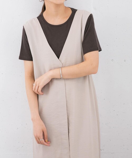 KBF(ケイビーエフ)の「コンパクトベーシックTシャツ(Tシャツ/カットソー・レディース・BLUE/IVORY/ORANGE/D.BROWN・one)」の14枚目の写真