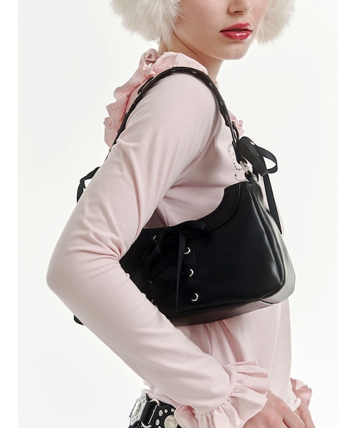 jouetie（ジュエティ）の「レースアップリボンハンドバッグ（ハンドバッグ・レディース・ブラック/ボルドー/シルバー・F）」の4枚目の写真