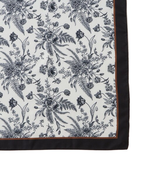 ROPE' PICNIC（ロペピクニック）の「90×90 アソートビンテージライクパターンスカーフ（バンダナ/スカーフ・レディース・ブラック系/ブルー系/ワイン・F）」の19枚目の写真