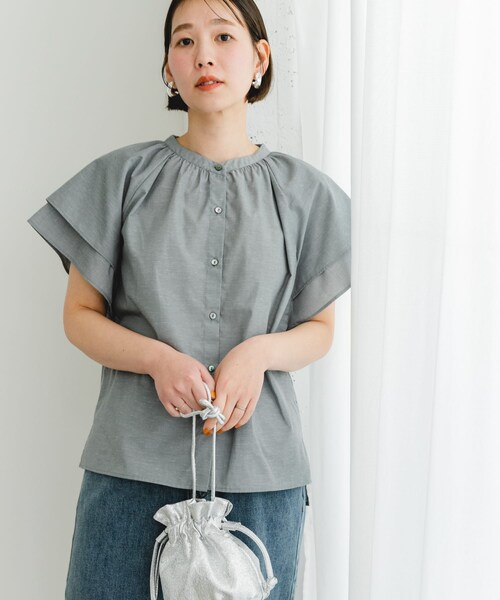 URBAN RESEARCH ROSSO（アーバンリサーチロッソ）の「リンネル8月号掲載『UR TECH』F by ROSSO　フレアスリーブブラウス（シャツ/ブラウス・レディース・NAVY/GRAY/MINT/BLUE ST/BROWN ST・FREE）」の10枚目の写真