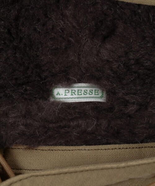 URBAN RESEARCH(アーバンリサーチ)の「A PRESSE Vintage WashedWool US Navy N-2 DeckCoat(ミリタリージャケット・メンズ・BEIGE・2/3/4)」の3枚目の写真