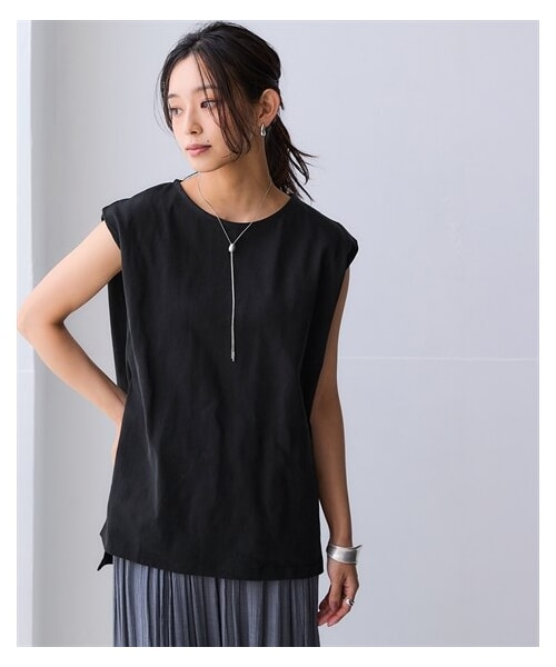 nissen（ニッセン）の「綿１００％バスクノースリーブロング丈プルオーバー＜大きいサイズ有＞（Tシャツ/カットソー・レディース・オフホワイト/ダークグレー/ミルクベージュ/スモーキーグリーン/インクブルー/黒・S/M/L/LL/3L/4L/5L/6L/8L/10L）」の16枚目の写真