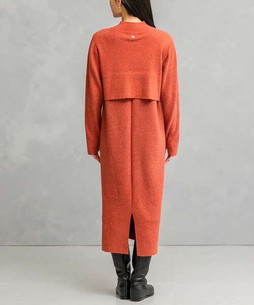 URBAN RESEARCH ROSSO（アーバンリサーチロッソ）の「静電防止レイヤードライクニットワンピース（ワンピース・レディース・TERRACOTTA/NAVY/GREEN・FREE）」の19枚目の写真