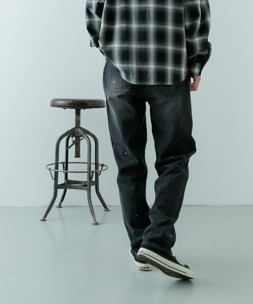 ITEMS URBANRESEARCH(アイテムズ アーバンリサーチ)の「11oz PAINT STRAIGHT DENIM(デニムパンツ・メンズ・BLU/BLK・M/L)」の6枚目の写真