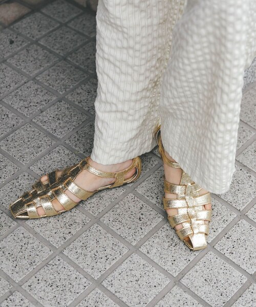 KBF（ケイビーエフ）の「フラットグルカサンダル（サンダル・レディース・BLACK/SILVER/GOLD・37/38）」の3枚目の写真