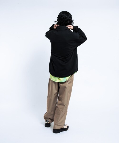 EKAL（エカル）の「『UR TECH』ドライスウェットプルオーバー（スウェット・メンズ・グレー/ブラック・M/L）」の17枚目の写真