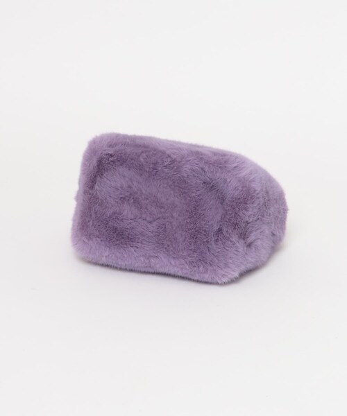 URBAN RESEARCH ROSSO（アーバンリサーチロッソ）の「LE VERNIS　Fake fur micro bag（ハンドバッグ・レディース・グリーン/ライトベージュ/パープル/ブラウン・-）」の17枚目の写真