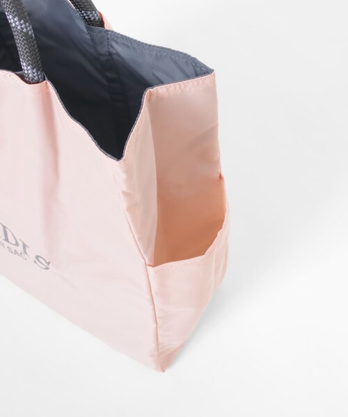 URBAN RESEARCH(アーバンリサーチ)の「NOMADIS SAC2/16(トートバッグ・レディース・LT.PINK/NAVY・one)」の19枚目の写真
