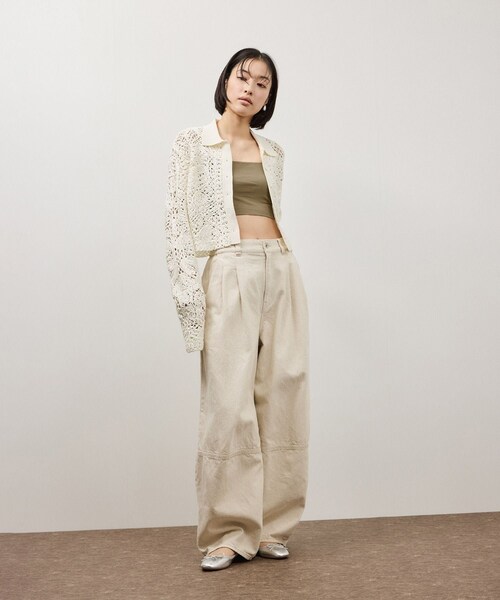 ADAM ET ROPE'（アダムエロペ）の「【OUR WACOAL×ADAM ET ROPE'】コットン混カップインチューブトップキャミソール（キャミソール・レディース・ブラック/ホワイト/オリーブ・L/M/S）」の13枚目の写真