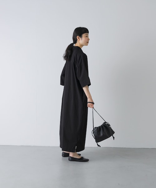 かぐれ（カグレ）の「『2サイズ展開』オープンカラーカットワンピース（ワンピース・レディース・BLACK・0/1）」の9枚目の写真