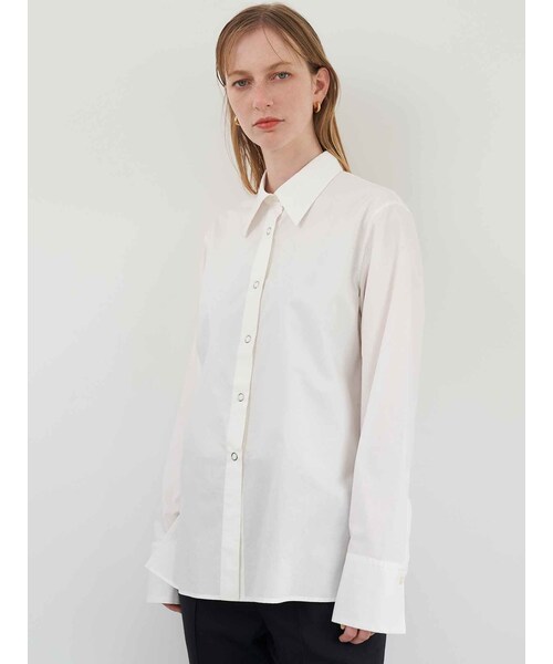 ELENDEEK（エレンディーク）の「RING DOT SH（シャツ/ブラウス・レディース・オフホワイト/ブラック/ライトグリーン・F）」の2枚目の写真