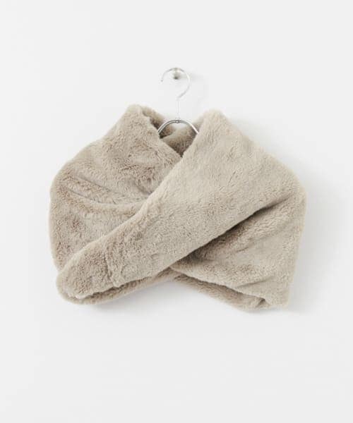 KBF（ケイビーエフ）の「WEB限定 ボリュームネックウォーマー（ネックウォーマー/スヌード・レディース・CHARCOAL/GRAYGE/BROWNMIX・one）」の2枚目の写真