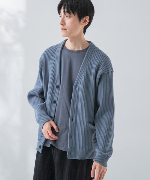 URBAN RESEARCH(アーバンリサーチ)の「new basic COTTON CASHMERE WIDE RIB CARDIGAN(カーディガン/ボレロ・メンズ・CEMENT/L SAX/NAVY・M/L)」の22枚目の写真