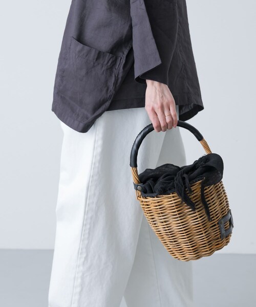 かぐれ（カグレ）の「eb.a.gos　バケツMバスケットリネン（かごバッグ・レディース・BK・-）」の3枚目の写真