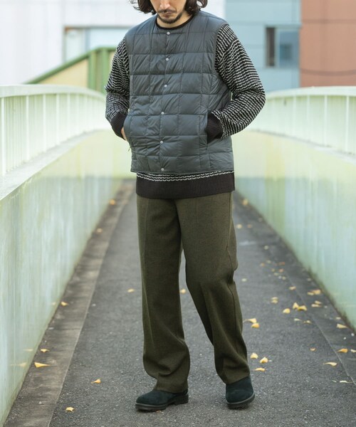 ITEMS URBANRESEARCH（アイテムズ アーバンリサーチ）の「TAION　CrewNeck Button Down Vest（その他アウター・メンズ・BLK/CHA/D.BROWN/KHK/NVY・M/L/XL）」の20枚目の写真