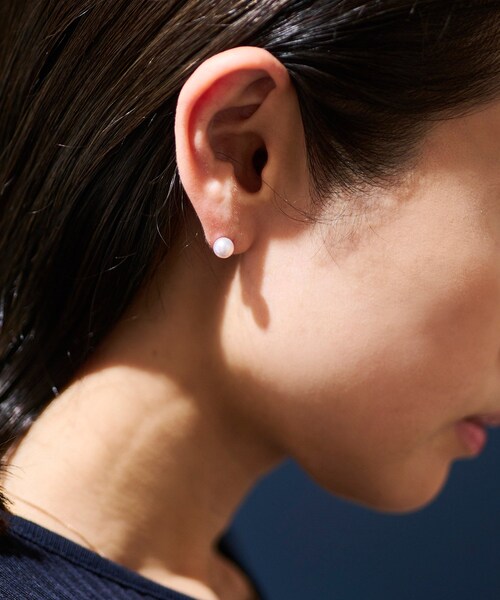 ROPE'(ロペ)の「R(ロペ アール)K10 ピンクパール1粒ピアス(ピアス(両耳用)・レディース・ゴールド・F)」の13枚目の写真