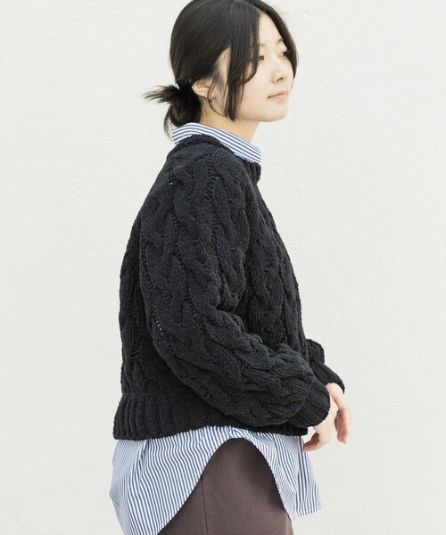 EKAL（エカル）の「ケーブルモールニットプルオーバー（ニット/セーター・レディース・L.ブルー/L.グレー/ブラック・One）」の2枚目の写真