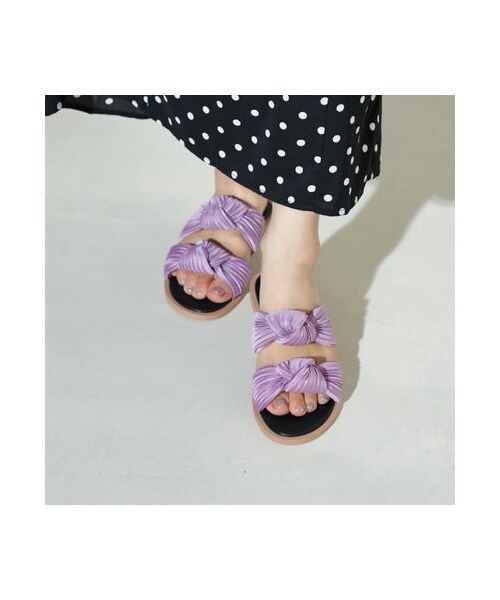 carino（カリーノ）の「プリーツスポンジサンダル （サンダル・レディース・BG/BU/GR/PL・S/22.5cm/M/23.5cm/L/24.5cm/LL/25cm）」の15枚目の写真