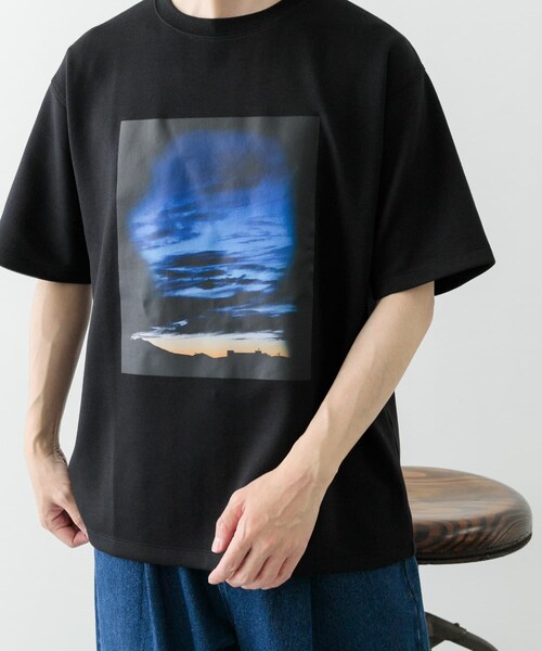 ITEMS URBANRESEARCH（アイテムズ アーバンリサーチ）の「Art Graphic ポンチTシャツ Dawn（Tシャツ/カットソー・メンズ・WHT/BLK・M/L）」の18枚目の写真