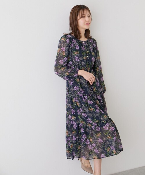 Jayro(ジャイロ)の「花柄ワンピース(ワンピース・レディース・ブラック系/ネイビー系・F)」の17枚目の写真