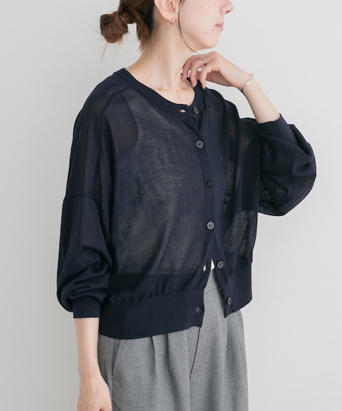 ITEMS URBANRESEARCH（アイテムズ アーバンリサーチ）の「『UVカット/接触冷感』エアリークルーネックカーディガン（カーディガン/ボレロ・レディース・BEG/MNT/NVY/PNK・Free）」の3枚目の写真
