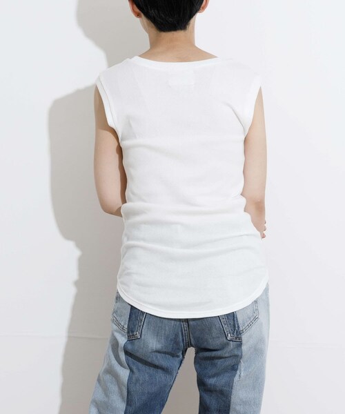 THE GOODLAND MARKET(ザグッドランドマーケット)の「『別注』MIDIUMISOLID×TGM Mix organic cotton tank-top(タンクトップ・レディース・Off/Black/Mocha・FREE)」の7枚目の写真