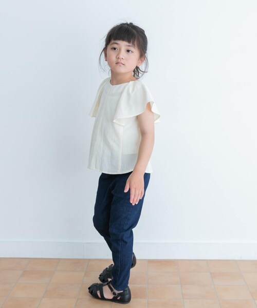 URBAN RESEARCH DOORS(アーバンリサーチドアーズ)の「2WAYフリルブラウス(KIDS)(その他トップス・キッズ・LAVENDER/IVORY・105/120/135)」の15枚目の写真