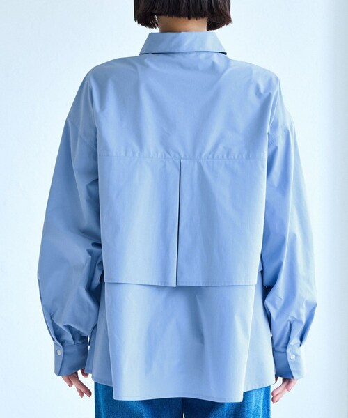 VIS(ビス)の「裾ティアードオーバーシャツ/UVケア・イージーケア(シャツ/ブラウス・レディース・ホワイト/ダークブラウン/ライトグリーン/サックス・F)」の22枚目の写真