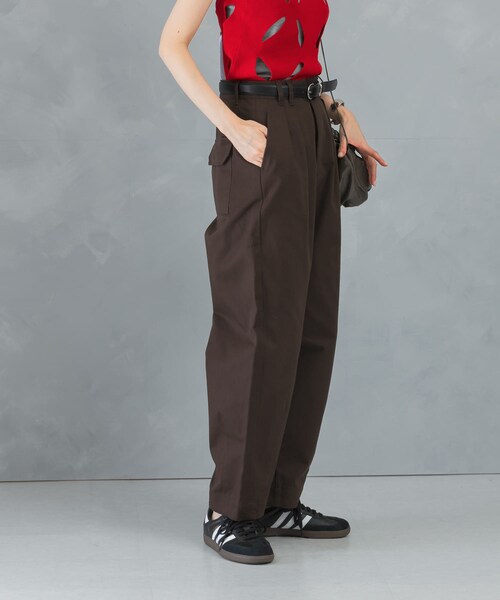 URBAN RESEARCH ROSSO（アーバンリサーチロッソ）の「タックカーブパンツ（その他パンツ・レディース・brown/camel・36/38）」の3枚目の写真