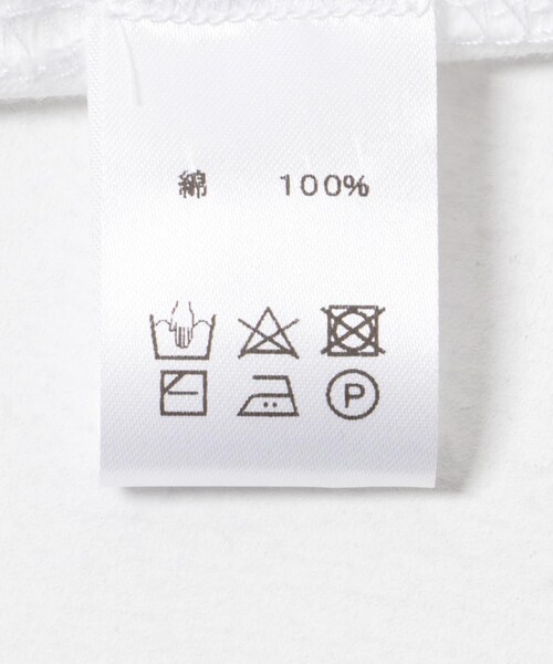 URBAN RESEARCH(アーバンリサーチ)の「BLANKMAG NIGHT photo L/S Tee(Tシャツ/カットソー・メンズ・White/Black・M/L/XL)」の9枚目の写真