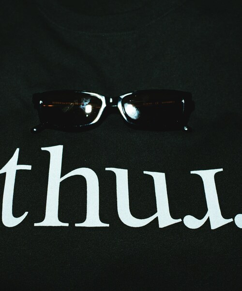 URBAN RESEARCH(アーバンリサーチ)の「thur. logo SHORT-SLEEVE T-SHIRTS(Tシャツ/カットソー・メンズ・BLACK・M/L/XL)」の7枚目の写真