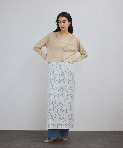 ADAM ET ROPE'（アダムエロペ）の「エルブジャガードスリットナロースカート（スカート・レディース・ブラック/ホワイト/ブラウン/イエロー・F）」の14枚目の写真