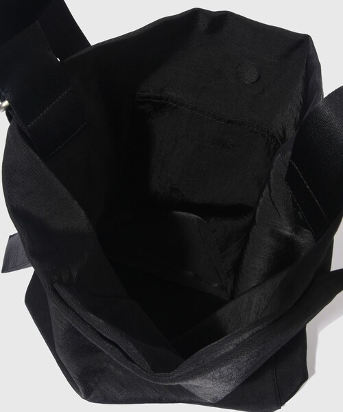 ADAM ET ROPE'（アダムエロペ）の「【NL/ニール】Roy（ショルダーバッグ・メンズ・ブラック・F）」の10枚目の写真