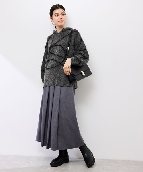 ROPE' PICNIC(ロペピクニック)の「コードリンキングニットフーディ(パーカー・レディース・チャコール/ベージュ・F)」の5枚目の写真