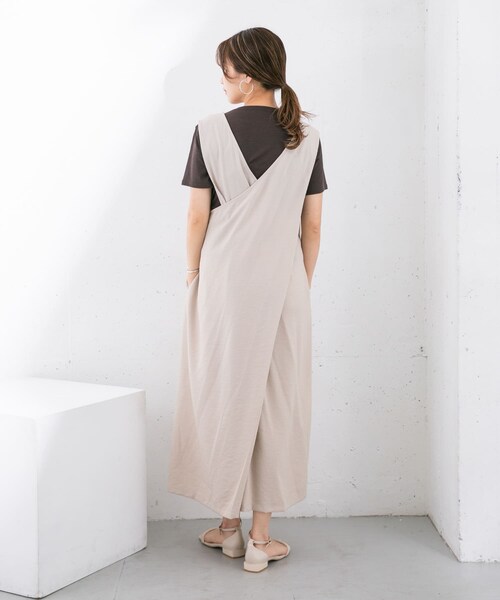 KBF(ケイビーエフ)の「コンパクトベーシックTシャツ(Tシャツ/カットソー・レディース・BLUE/IVORY/ORANGE/D.BROWN・one)」の17枚目の写真